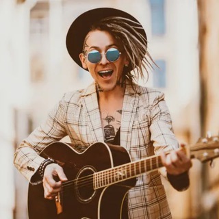 Логотип @gitaralive - ПЕСНИ ПОД ГИТАРУ !!! Дмитрий Вверх