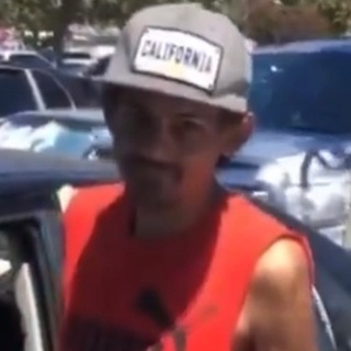 Логотип @givemebensimmons1 - Около Купили Негра