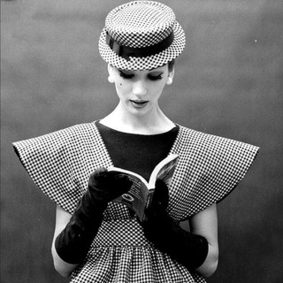 Логотип @glam_mix - O, DRESSES