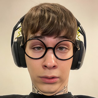 Логотип @glong_tm - GLONG 🤓 ГЛОНГ