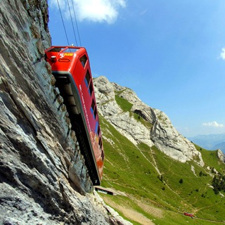 Логотип @glubinka_world - Арх/Проект. Фотопрогулки по Земле