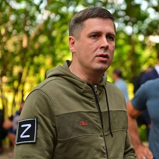 Логотип @gneushev_a - Андрей Гнеушев