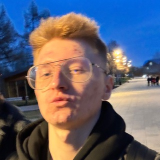 Логотип @gnezdonagolove - Гнездо на голове 💅