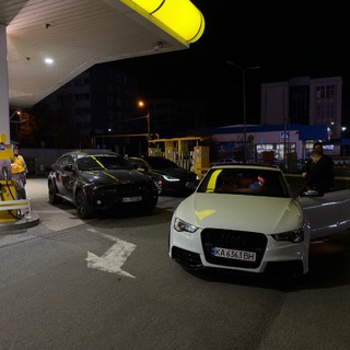 Логотип @godnoe4et - Чёт годное 🇺🇦