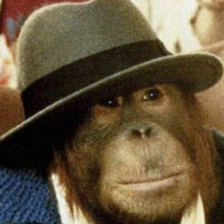 Логотип @goldenanek - Золотой Пантеон не менее Золотых Анекдотов