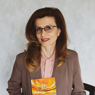 Логотип @golostelopsy - Юлия СВИРИДОВА || Будь собой! Твори и пой!