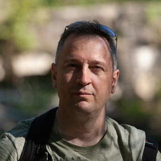 Логотип @golyshak74 - Голышак/Исполняет автор