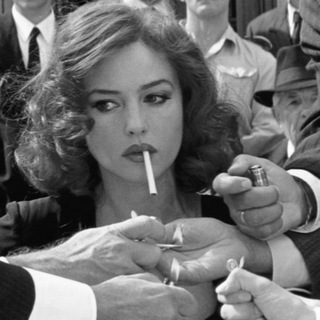 Логотип @gossipgirls77 - Подслушано эскорт GossipGirls