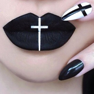 Логотип @gothdrive - GOTH † DRIVE