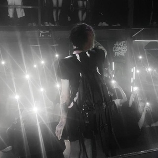 Логотип @gothteen - TEEN | GVTHRING
