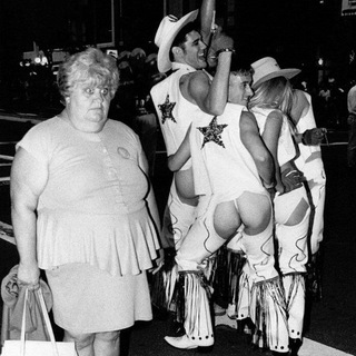 Логотип @gottagetmesome - Чем могла помогла