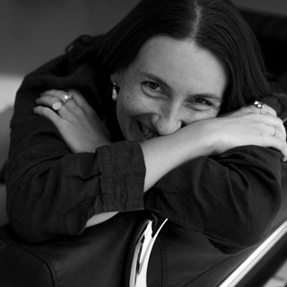 Логотип @grabovich_fm - вестник Насти Грабович