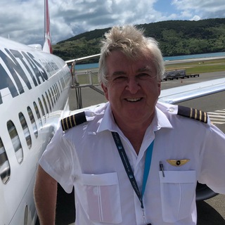 Логотип @grahamhood - Hoodys Heroes