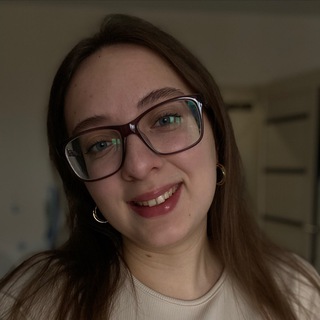 Логотип @gratitudeaaaaa - Алёна • вещает 🤩