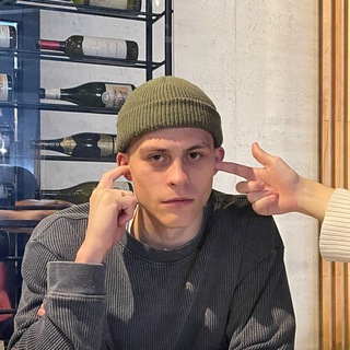 Логотип @grayness_on_the_face - Серостью по едалу и не только.