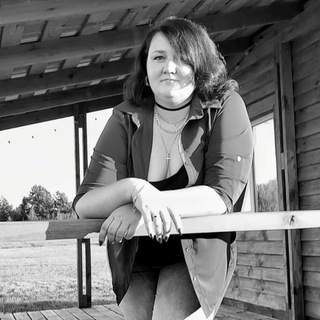 Логотип @grishina_writer - Личный блог о книгах и не только // Марина Гришина