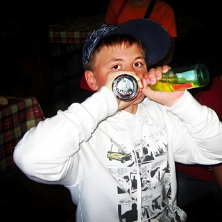 Логотип @gryaznoezerkalo_live - Санёчек Морозов