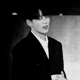 Логотип @gsjskmm7 - конкурент твоего парня 👊🏻