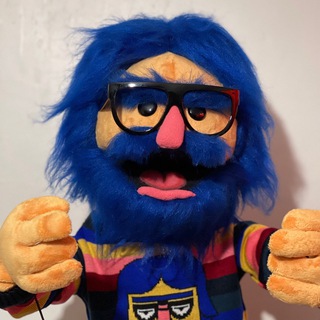 Логотип @guarromantico - El Guarromántico