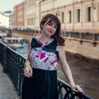 Логотип @guide_reva_spb - Юлия Рева - гид по Петербургу