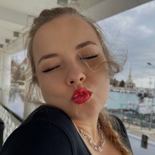 Логотип @gulnazkhamitova - из уст Gulnaz 👄