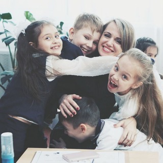 Логотип @gum_ped - Школа языком сердца ❤️