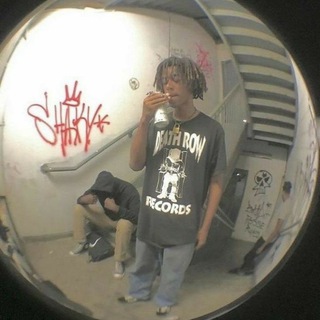 Логотип @gusarovyo - ссылки йоу))