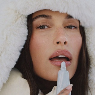 Логотип @haileybieberru - HAILEY RHODE BIEBER