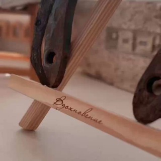 Логотип @happinessincamp - Резиденция Л в Усадьбе фон Дервиза