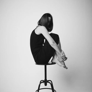 Логотип @happylipstick - Happycherrylipstick