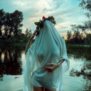 Логотип @haraqiryaz - SAINTS| BY SOPHIE