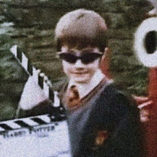 Логотип @harry_potter_expecto_patronum - Я и ᴇᴄᴛь иɜбᴩᴀнный