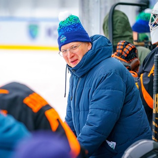 Логотип @hcrospress - ХК «Роспресса» | Благотворительные игроки