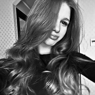 Логотип @hdkskslzllzlzjxncnxksksls - <🔪>