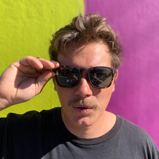 Логотип @headsomm - HeadSomm