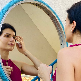 Логотип @healthbeautylifehacks - Красота + Здоровье | Анна Ященко