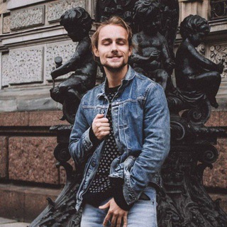 Логотип @hear_me_sanya - Сань, послушай!