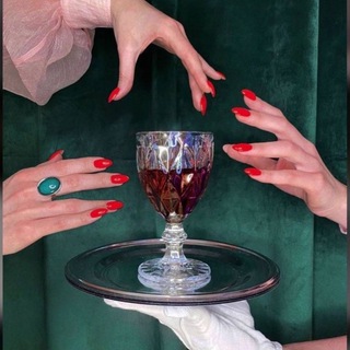 Логотип @hedonistbreakfast - Не пофигист, а гедонист