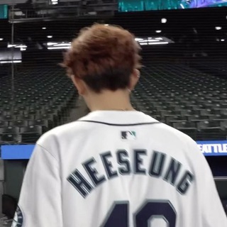 Логотип @heeseunglovetaker - heeseung things got my attention