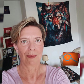 Логотип @heilkreise_berlin - Energie Kanal Manon Gädke Heilerin und Medium