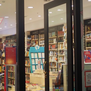 Логотип @heimhug - 𝐻𝓎𝑔𝑔𝑒 🛋💛 Chat