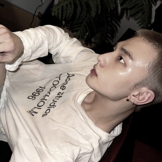 Логотип @heizisjnwndkd - home is wherever i'm with u*♡`