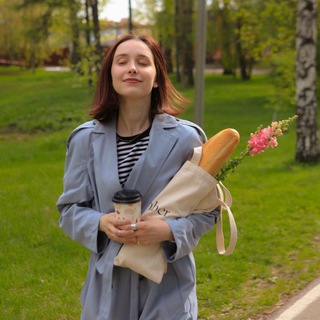 Логотип @helene_bonchance - Helene et le français