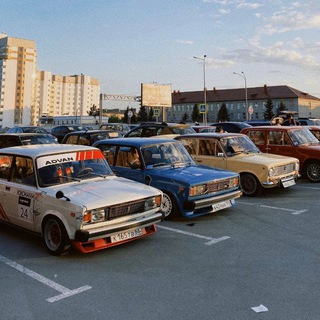 Логотип @hellchariots - #СтильCars™