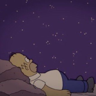 Логотип @hellomoskva - Твой друг в Америке