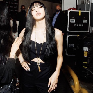 Логотип @help_ply - тихий омут