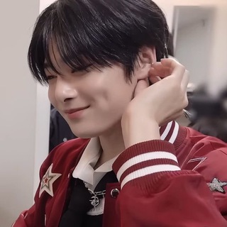 Логотип @helpfrlineks - help from lineks