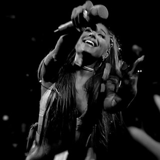 Логотип @helpoffanni - дидишки