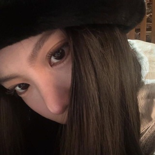 Логотип @helpsutixx - нарезки из дорам