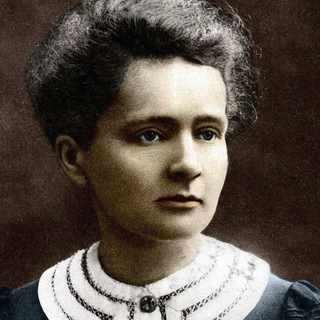 Логотип @herstory_delatls - История в деталях